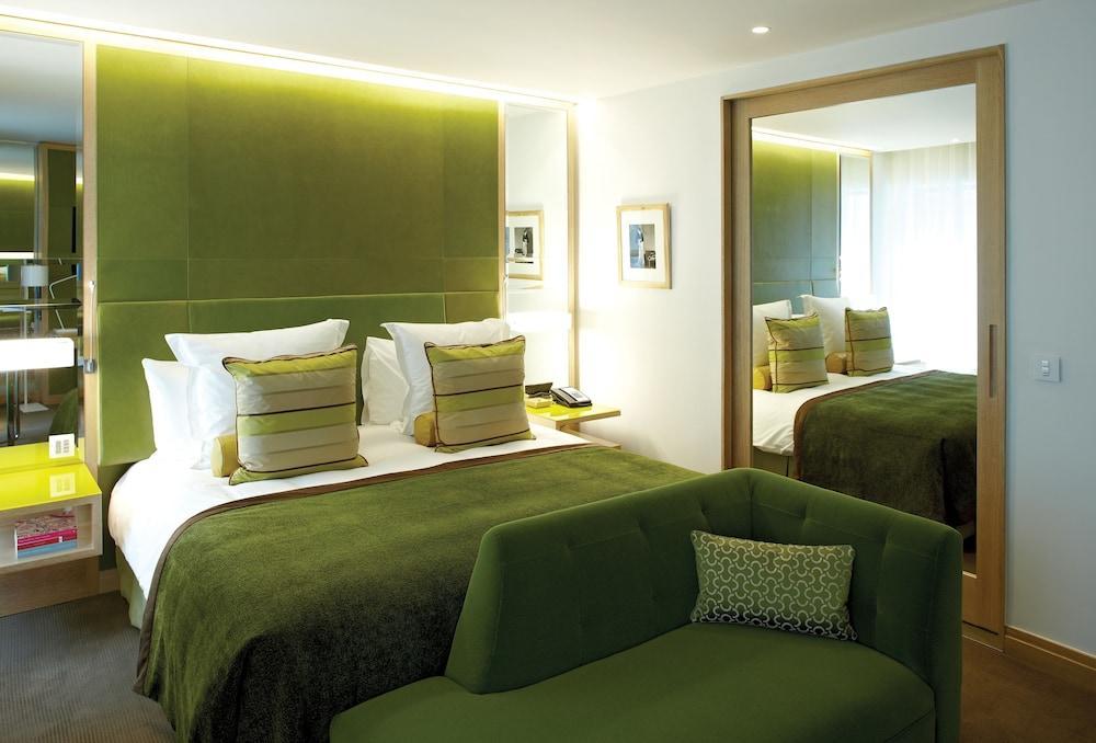 Crowne Plaza Battersea Londra