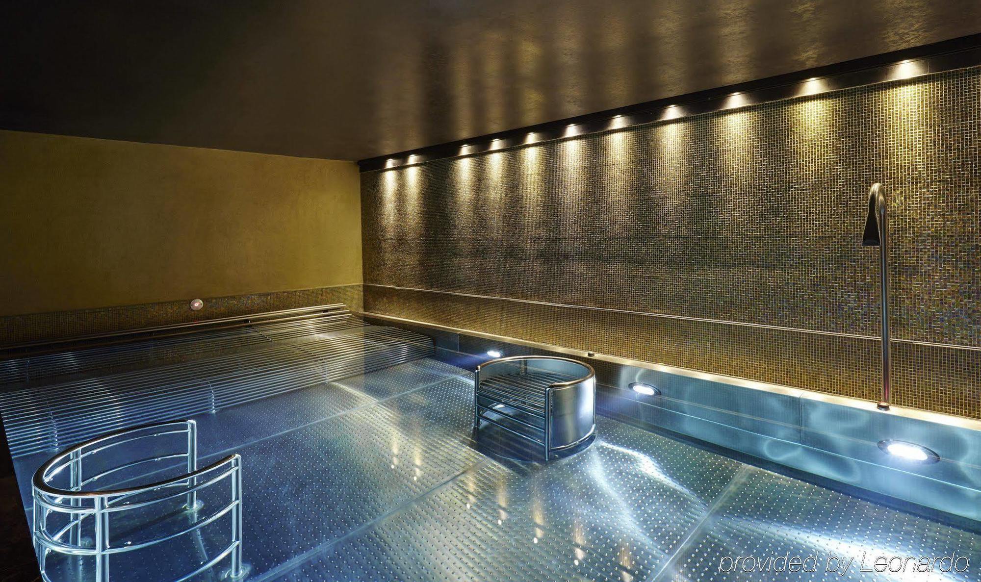 Crowne Plaza Battersea Hotel Londra