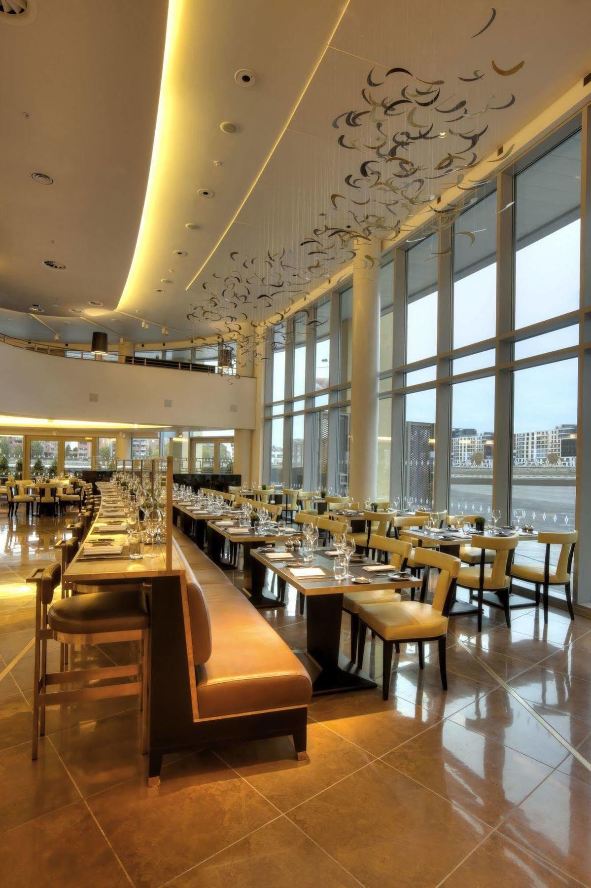 Hotel Crowne Plaza Battersea Londra